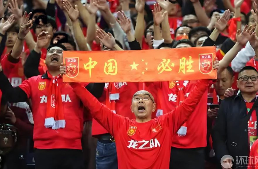 速凌电竞 从青训营到首发席：一位CSGO指挥的三年成长轨迹