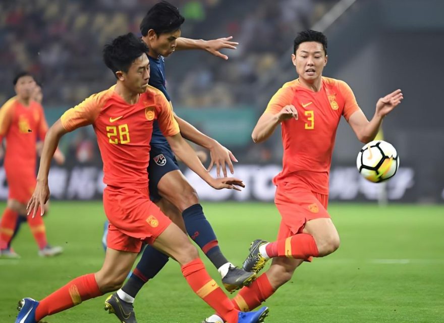 速凌电竞 赛事节奏变慢之后：从场均时长与团战频率看当前版本的经济分配逻辑